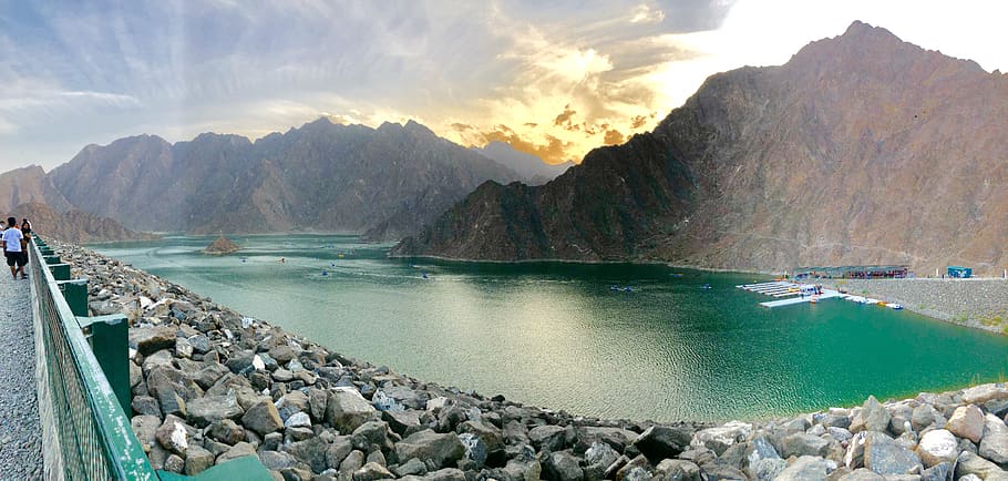 hatta (1)
